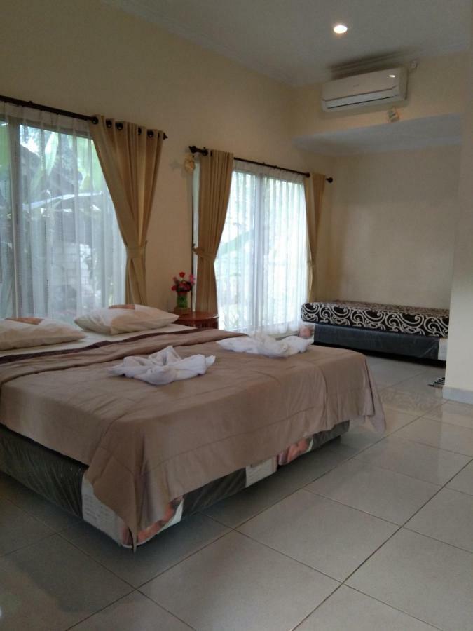 Sunwukong Guest House Ubud Buitenkant foto