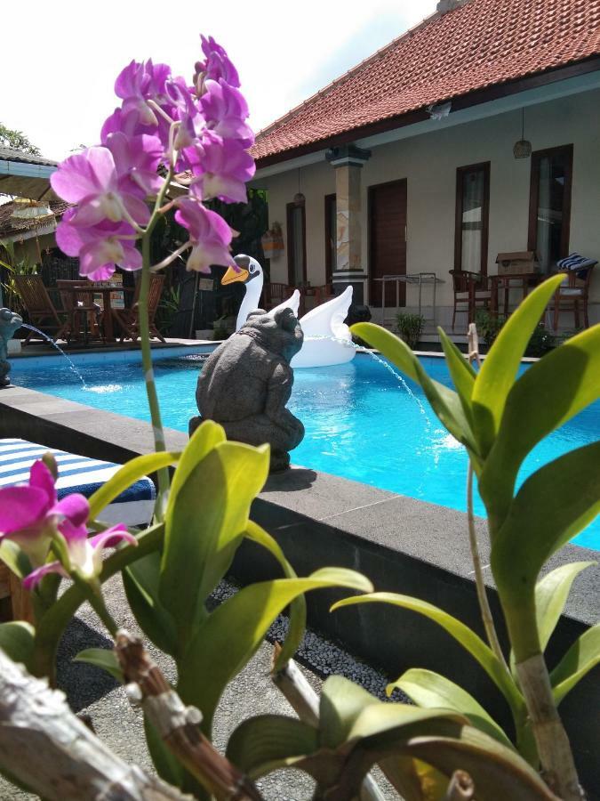 Sunwukong Guest House Ubud Buitenkant foto